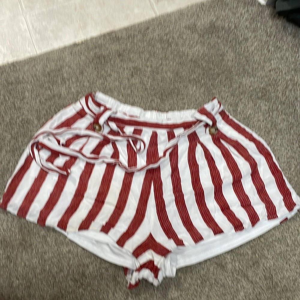 Womens shorts size medium